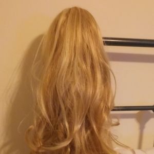 🌾NWT SYNTH HAIR CLAW